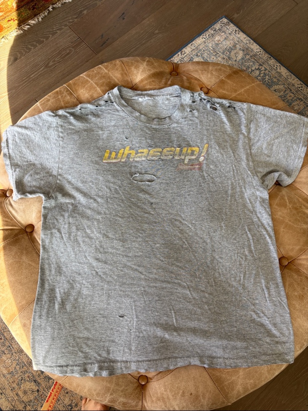 Vintage Budweiser Gray 'Whaasup!' Graphic Men's T-Shirt